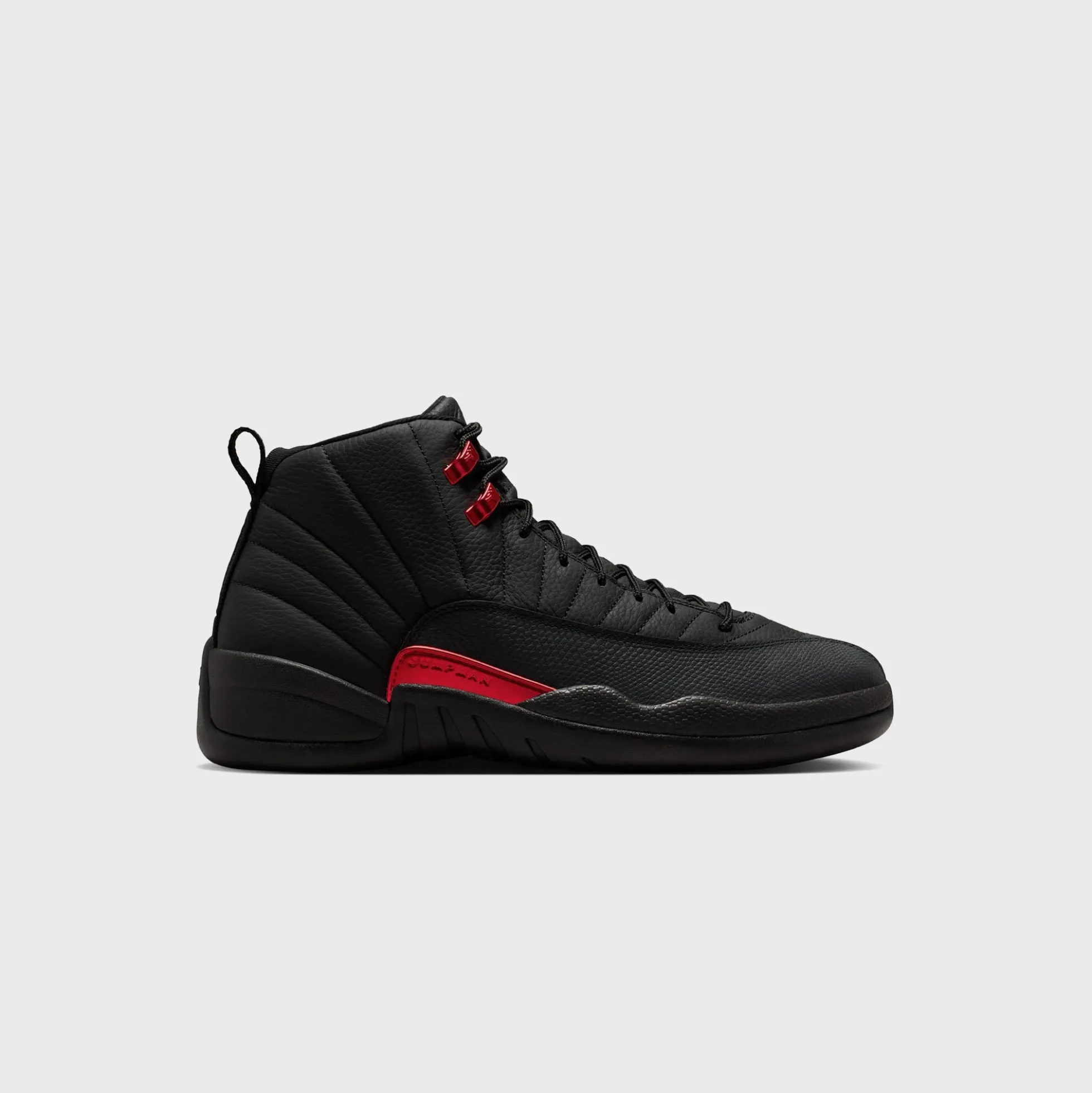 Air 12 Retro