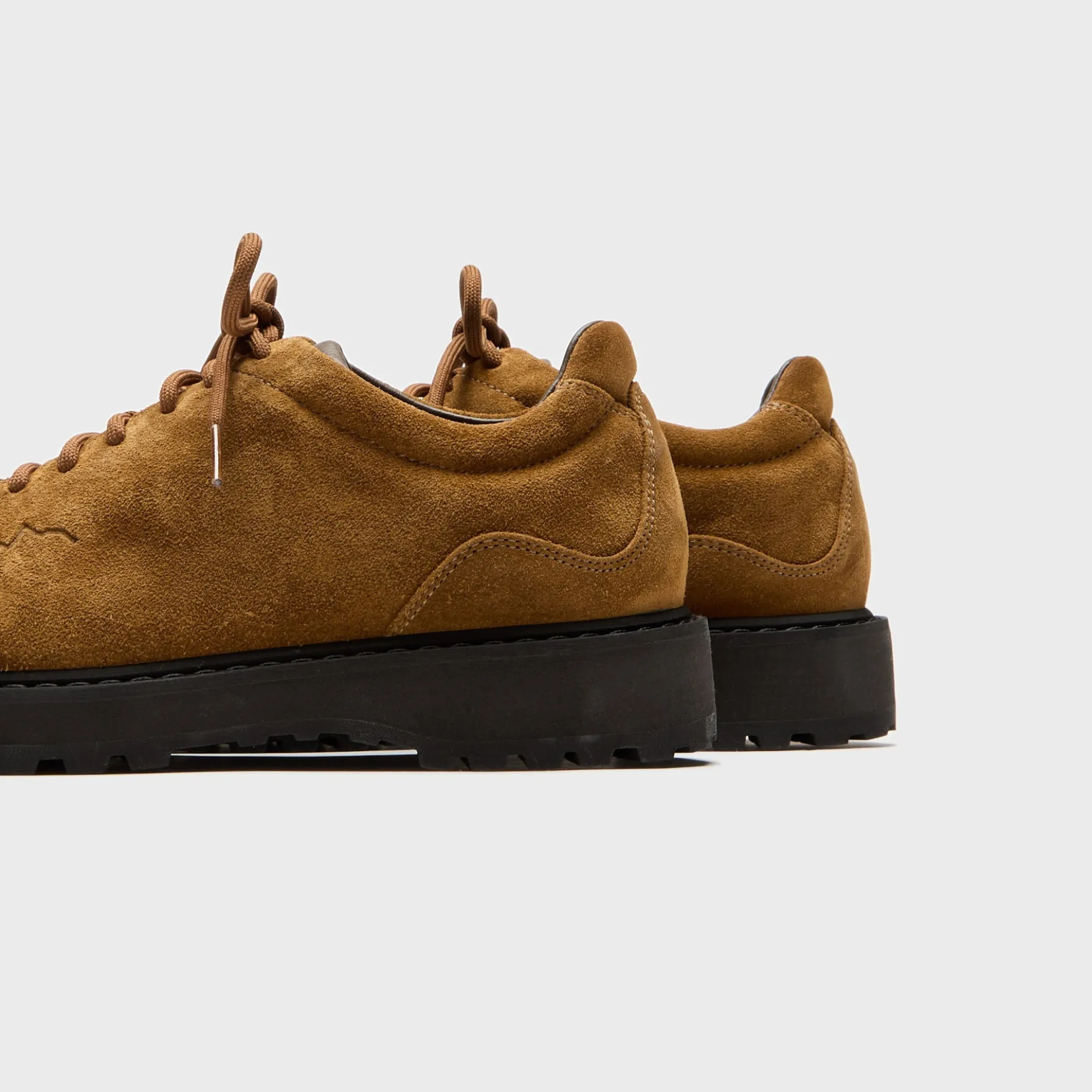 Ampezzo Suede