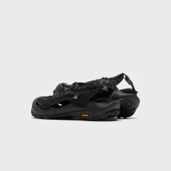 Arpy Weaved Sandals