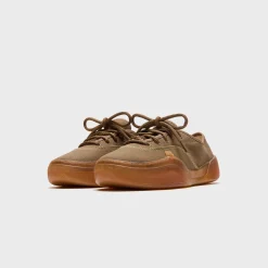 Camino Low Skate Sneakers