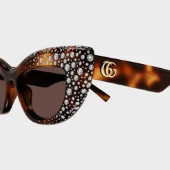 Cat-Eye Frame Sunglasses