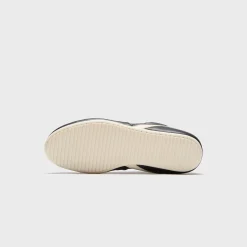 Concordians Minimal Sneaks