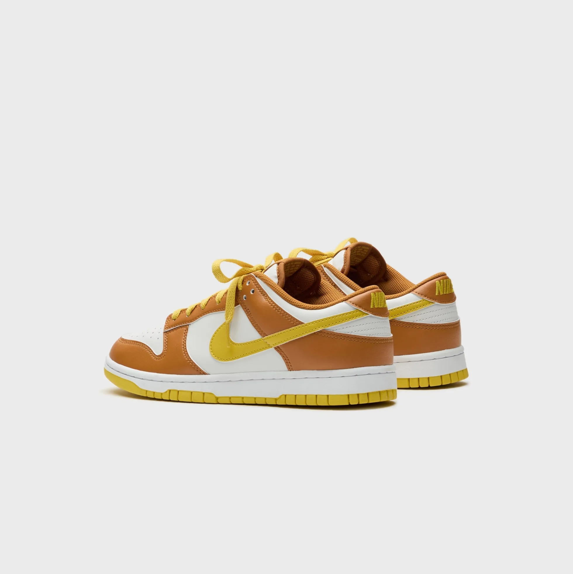 Dunk Low Retro