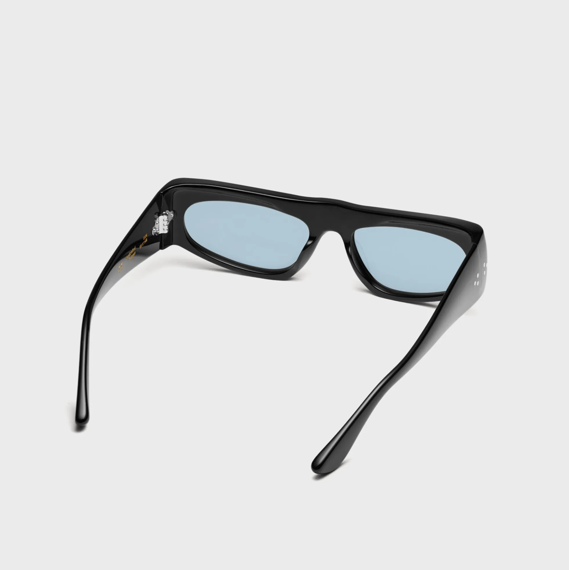 Elin Frame Sunglasses