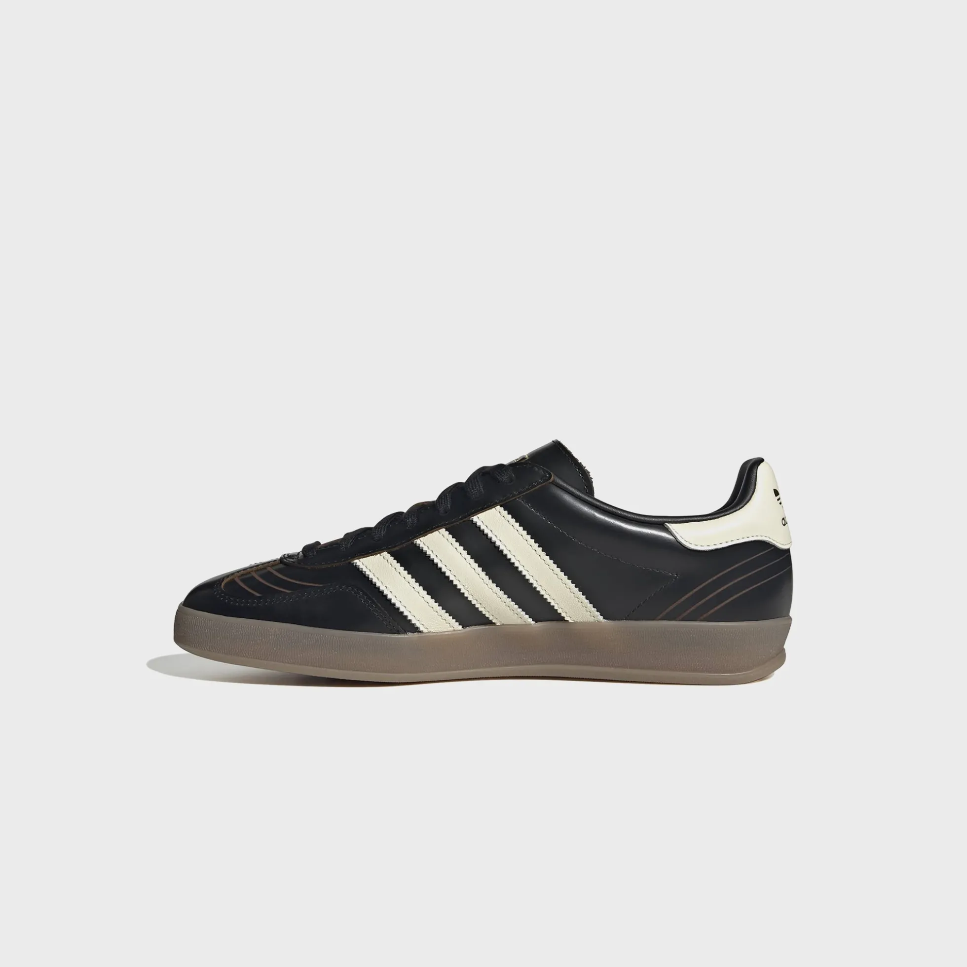 Gazelle Indoor