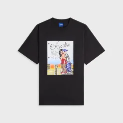 Hug Tee