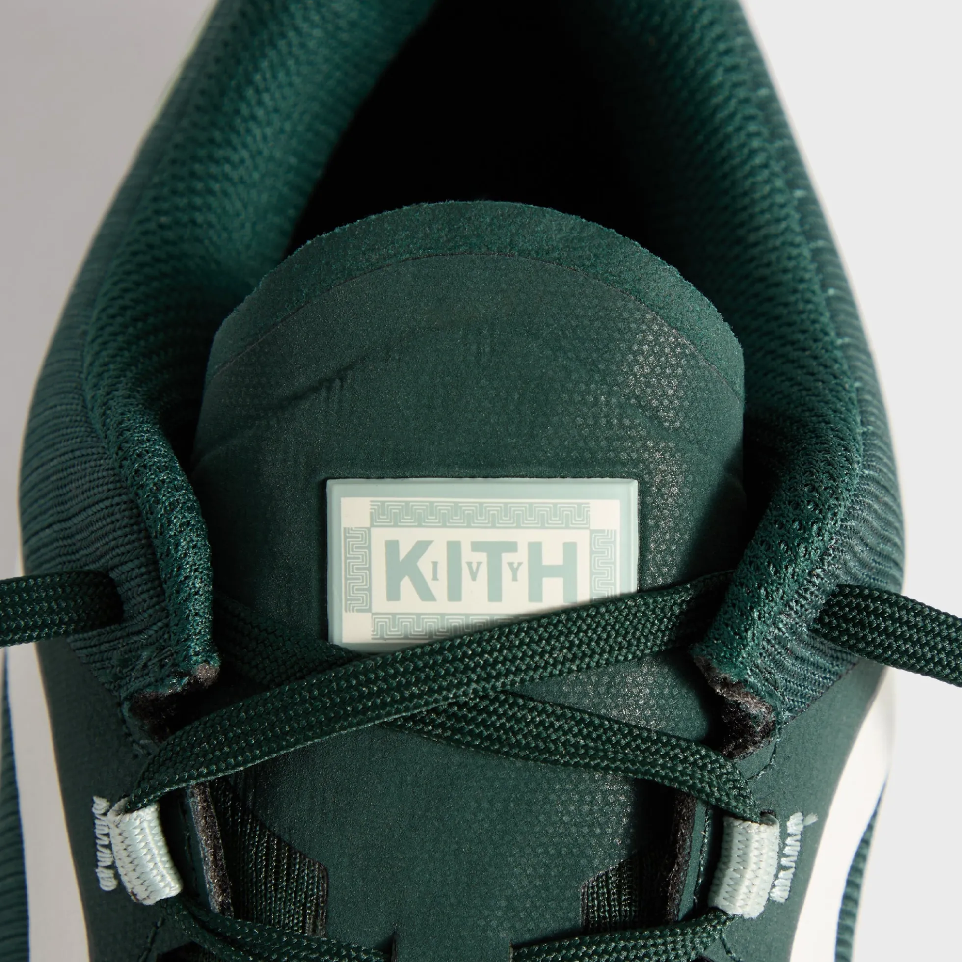 Kith Ivy for Wilson Hurakn Pro RS