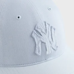 Kith Kids & '47 for the New York Yankees Denim Hitch Snapback