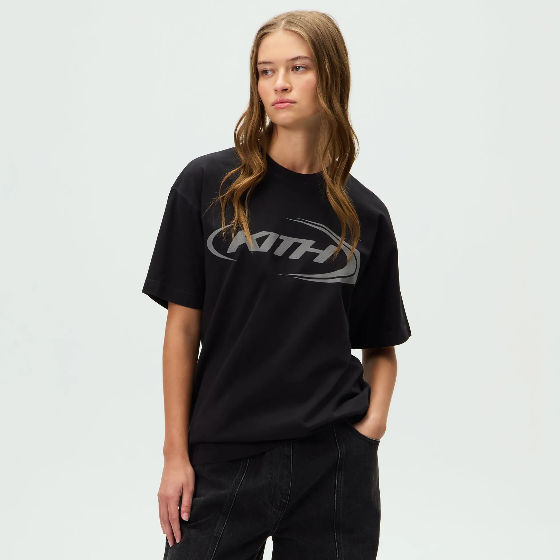 Kith Women Vintage Outline Logo Tee