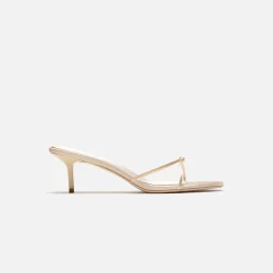 Maeve Slipper