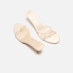 Maeve Slipper