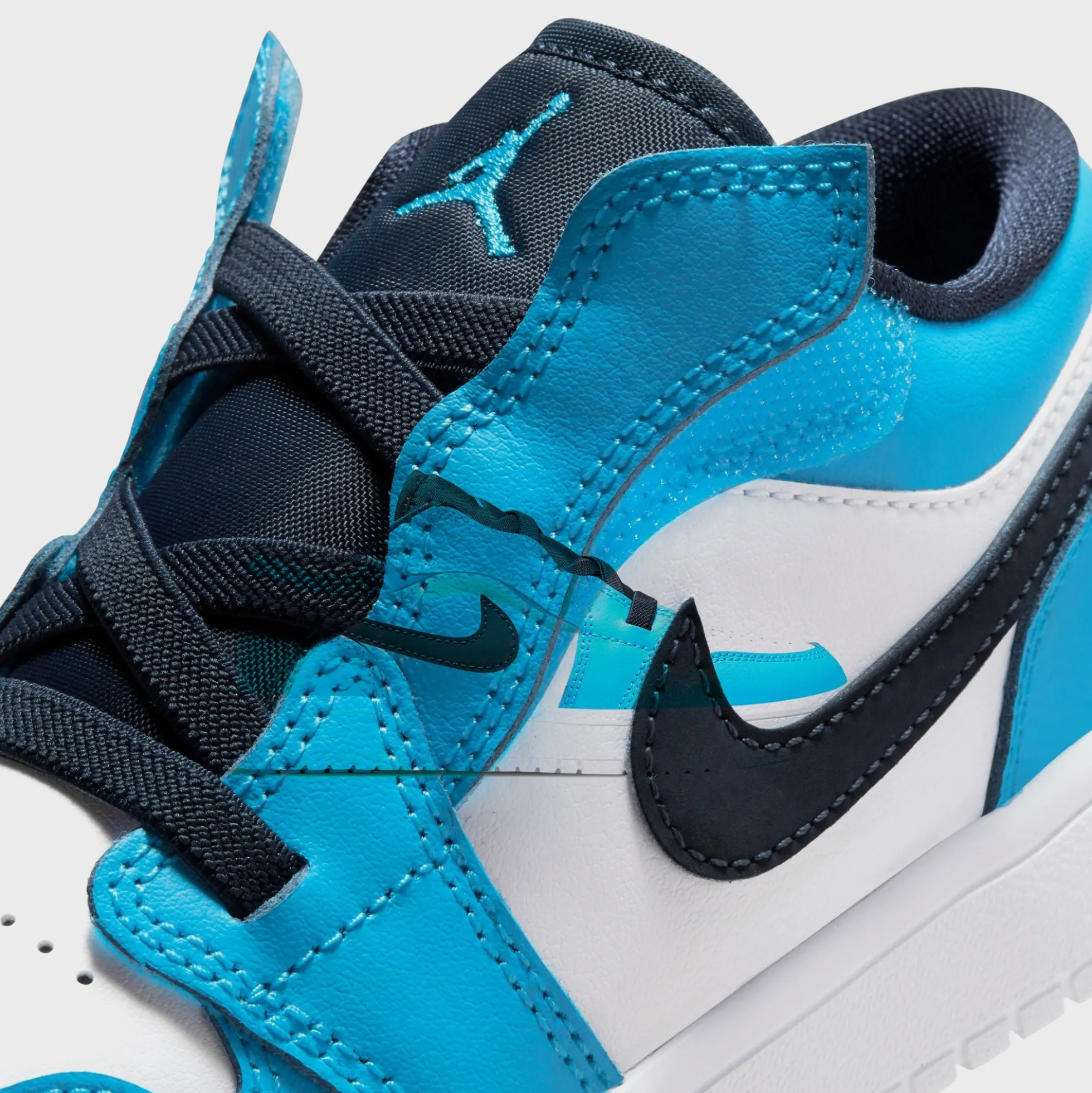 PS Jordan 1 Low Alt