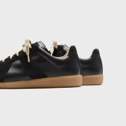 Replica Sneakers