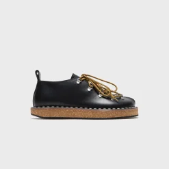 Rivet Hiking Lace-Up