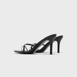 Sicilian Slipper