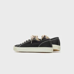 Tabi Sneakers
