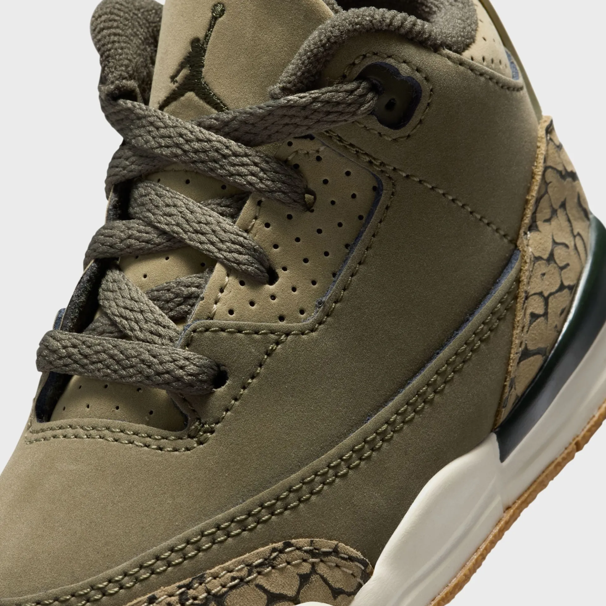 TD Air 3 Retro