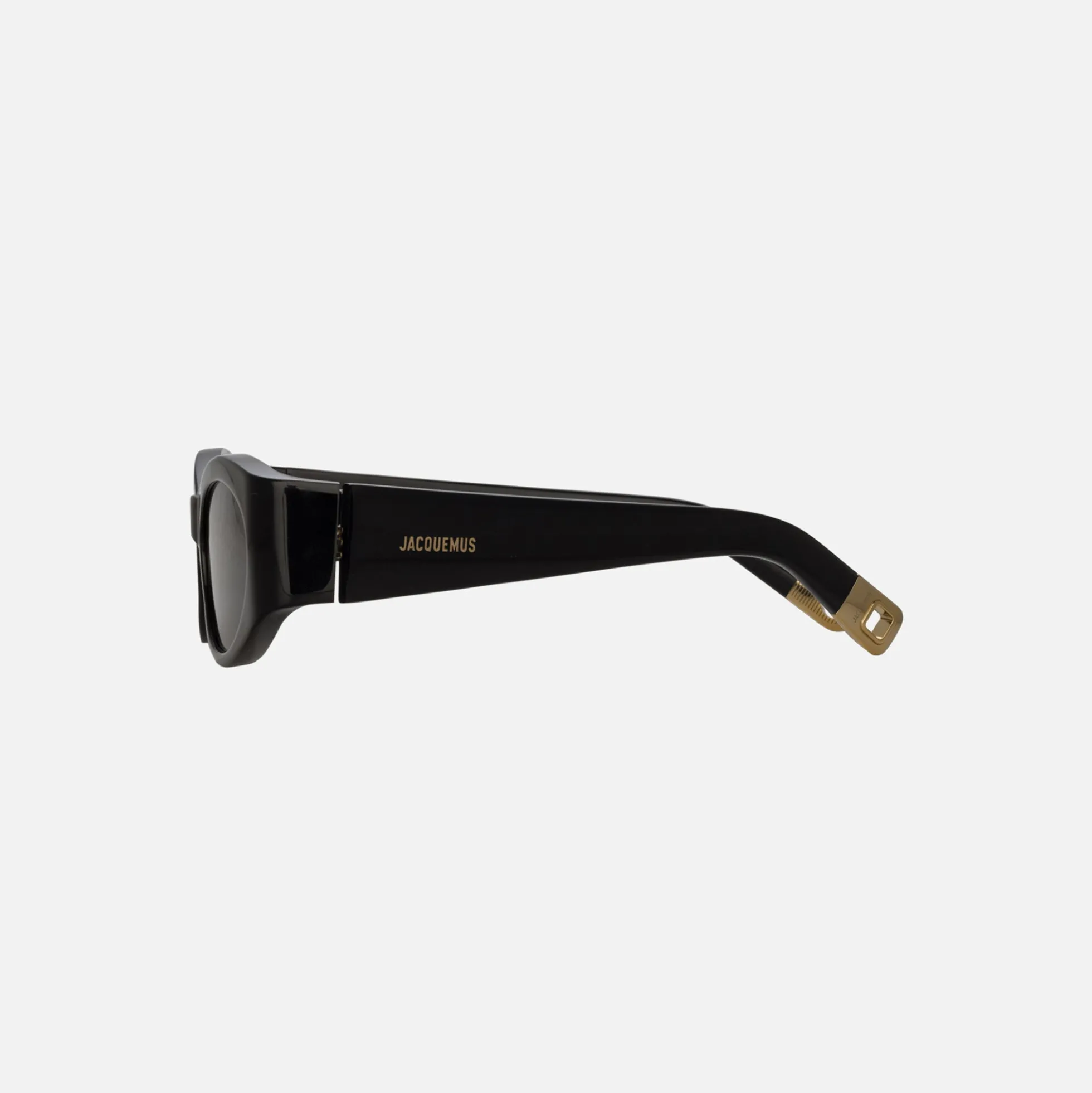 The Ovalo Frames Sunglasses