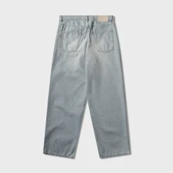 Vast Cut Jeans