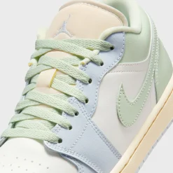 WMNS Air 1 Low