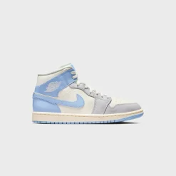 WMNS Air Jordan 1 Mid