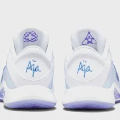 WMNS A'One