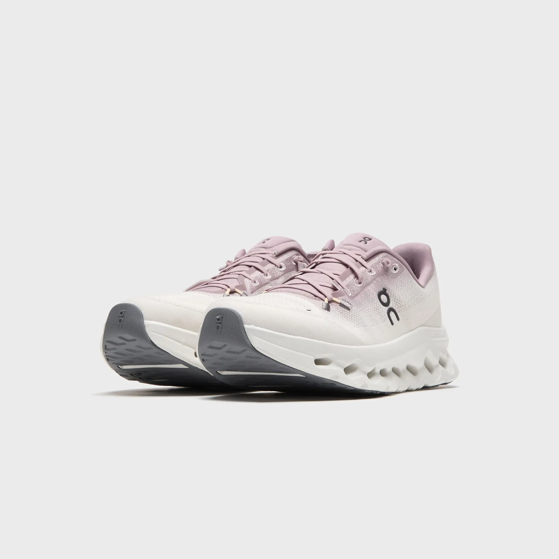 WMNS Cloudtilt