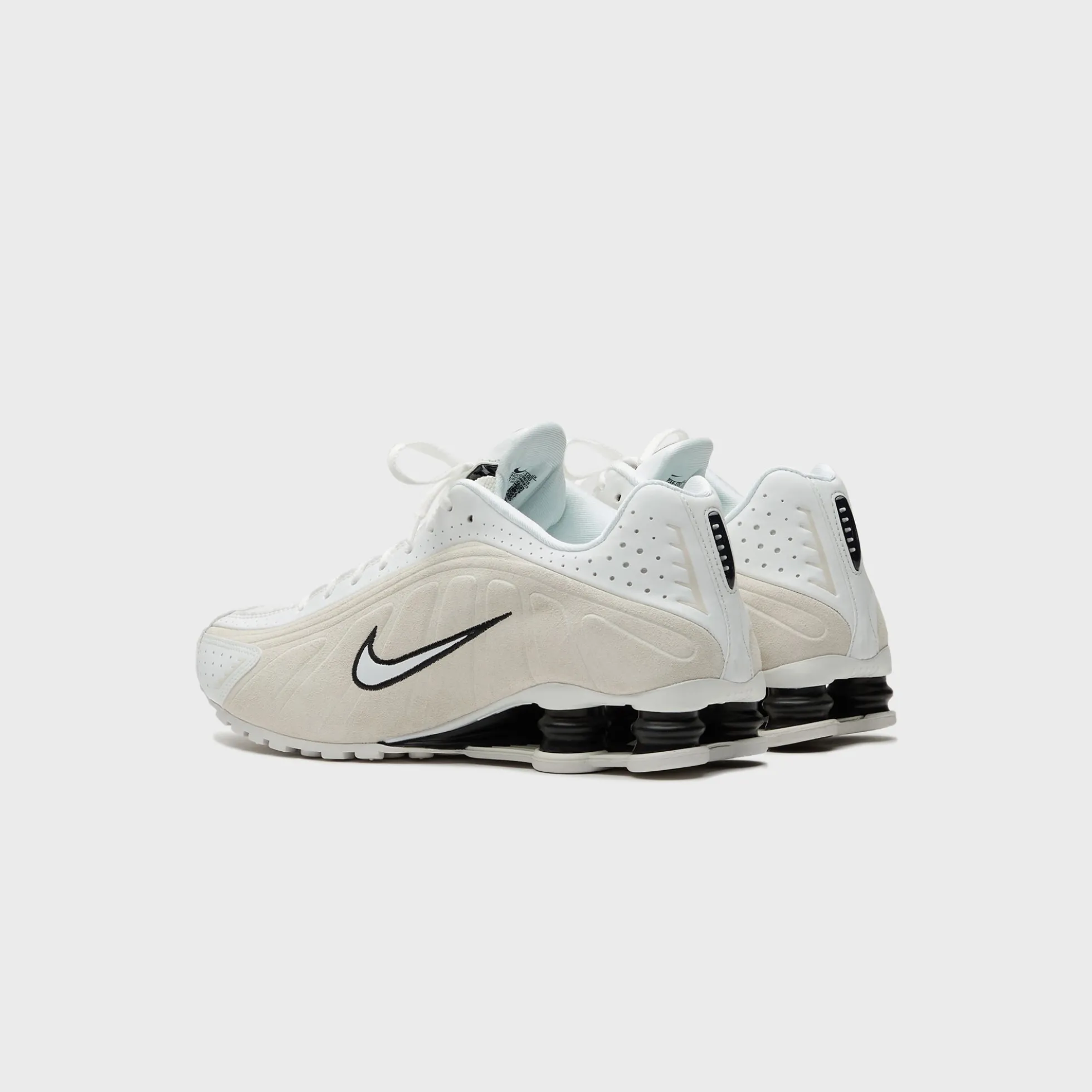 WMNS Shox R4