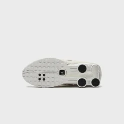 WMNS Shox R4