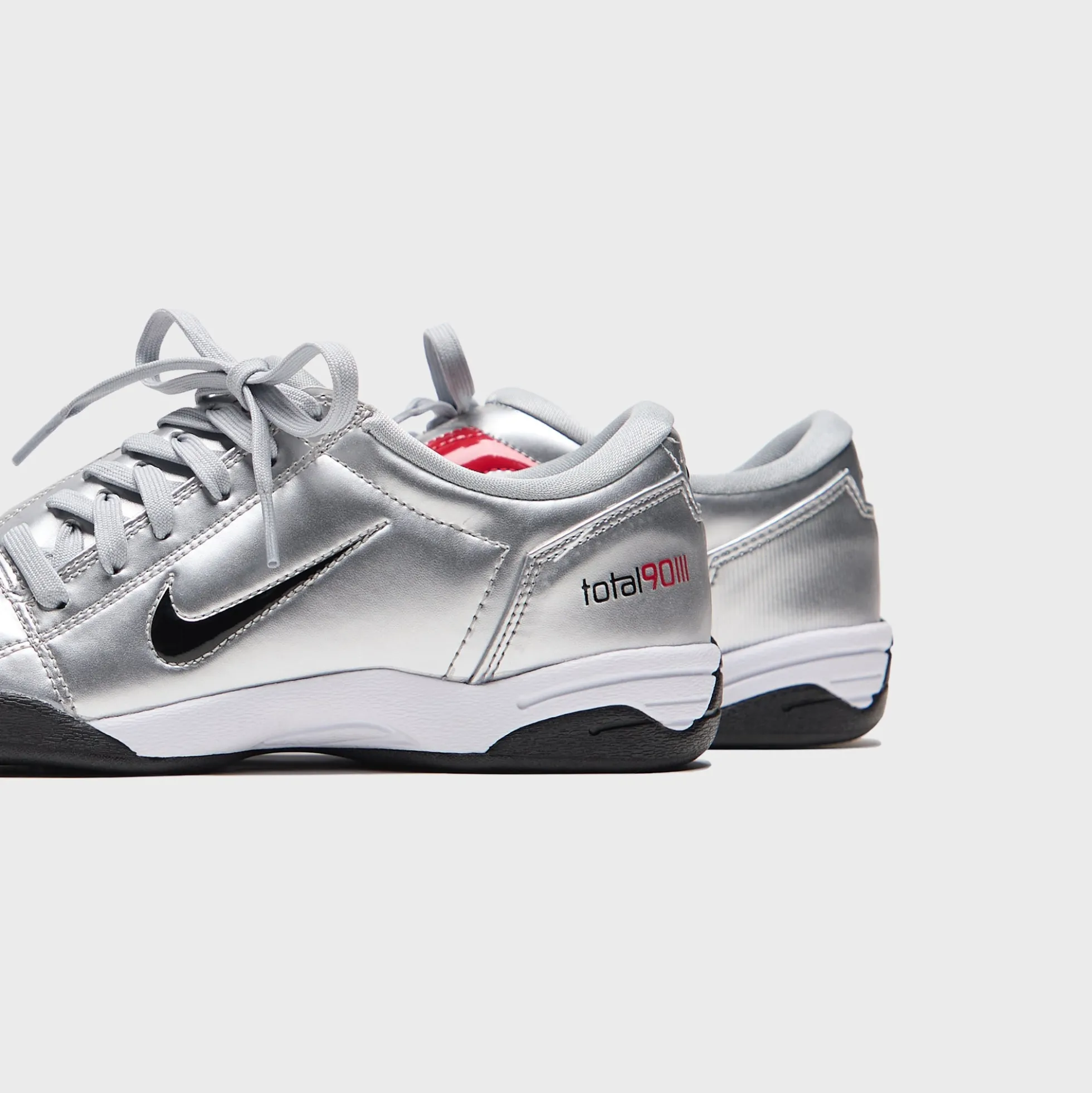 WMNS T90
