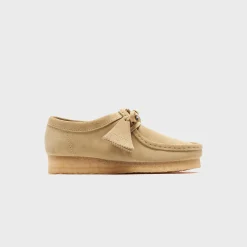 WMNS Wallabee Low