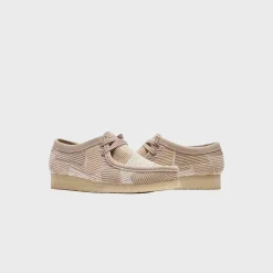 x Aleali May WMNS Wallabee