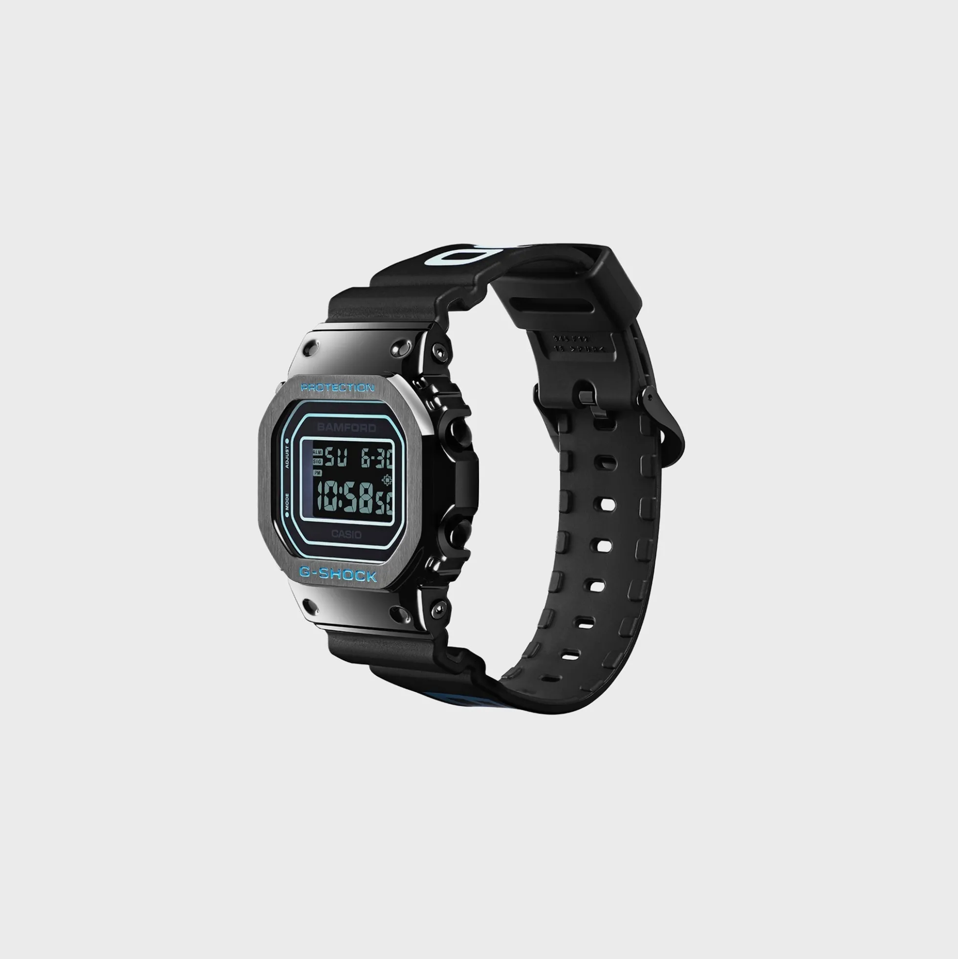 x BAMFORD LONDON® 5600