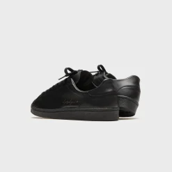 x Y-3 Superstar